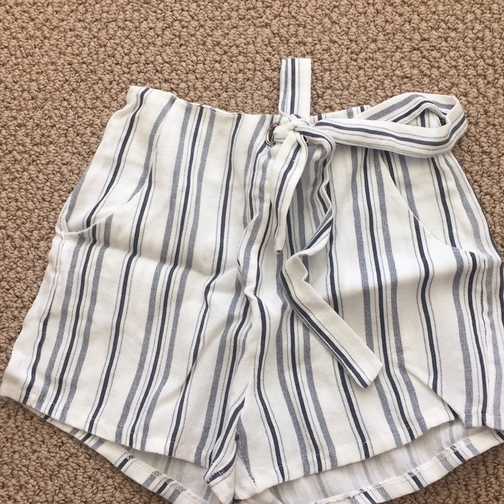 stripped pants